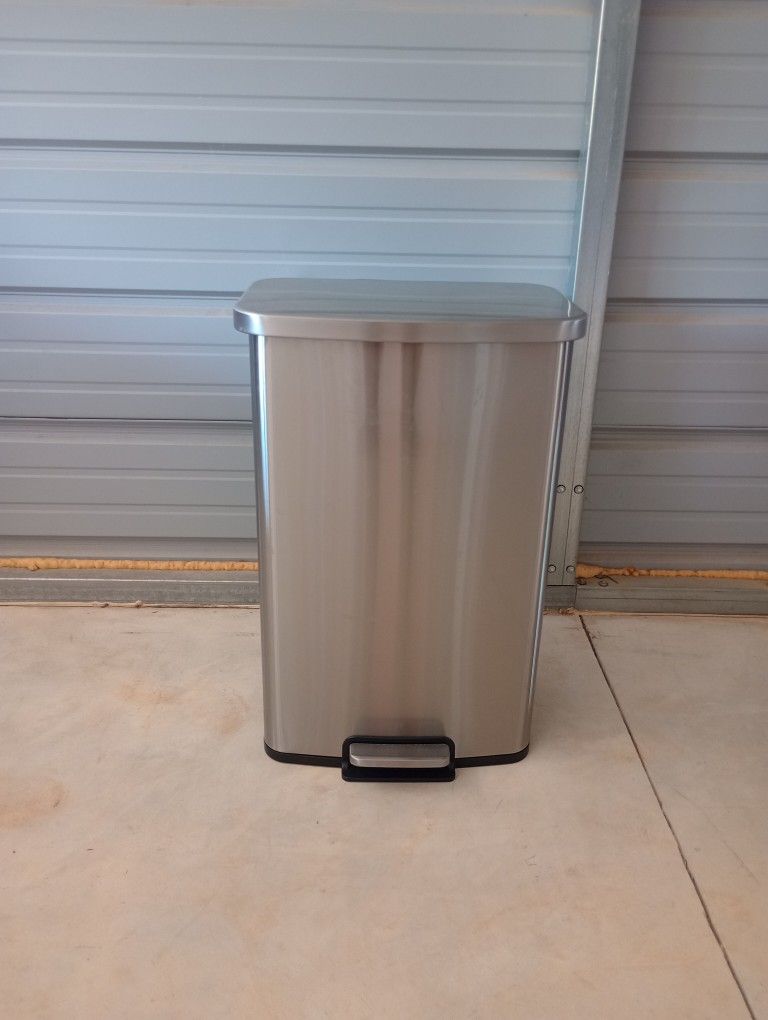 Better Homes & Gardens 13.2 Gallon Rectangular Stainless Steel Kitchen Step Trash Can