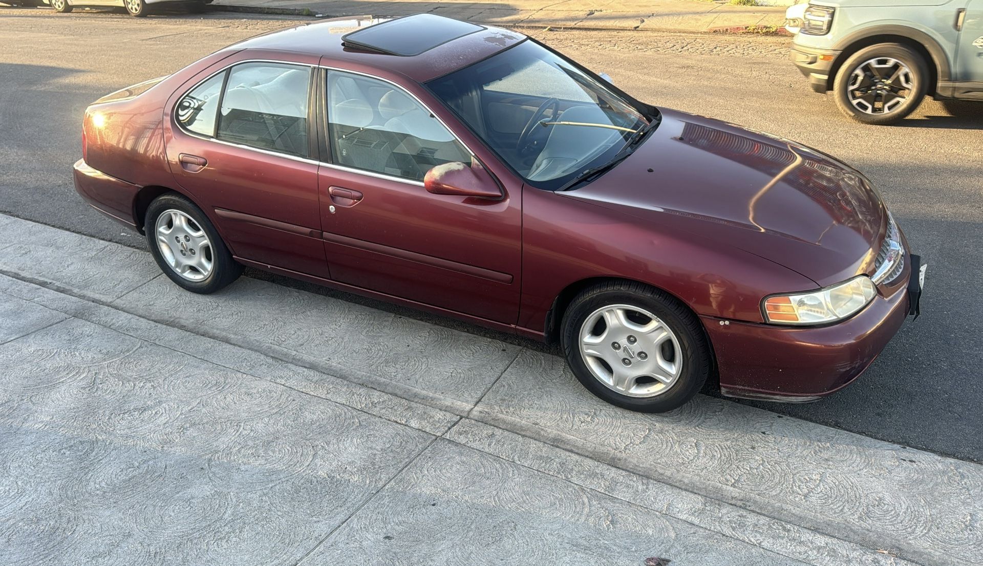 2000 Nissan Altima