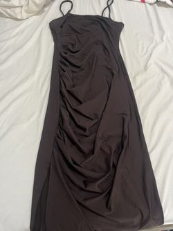 brown dress w/ thigh slit S 