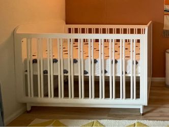 3-in-1 Convertible Crib (Crate & Barrel)