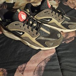 Nike Huaraches