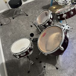 Pearl Drum Set Jr Size 