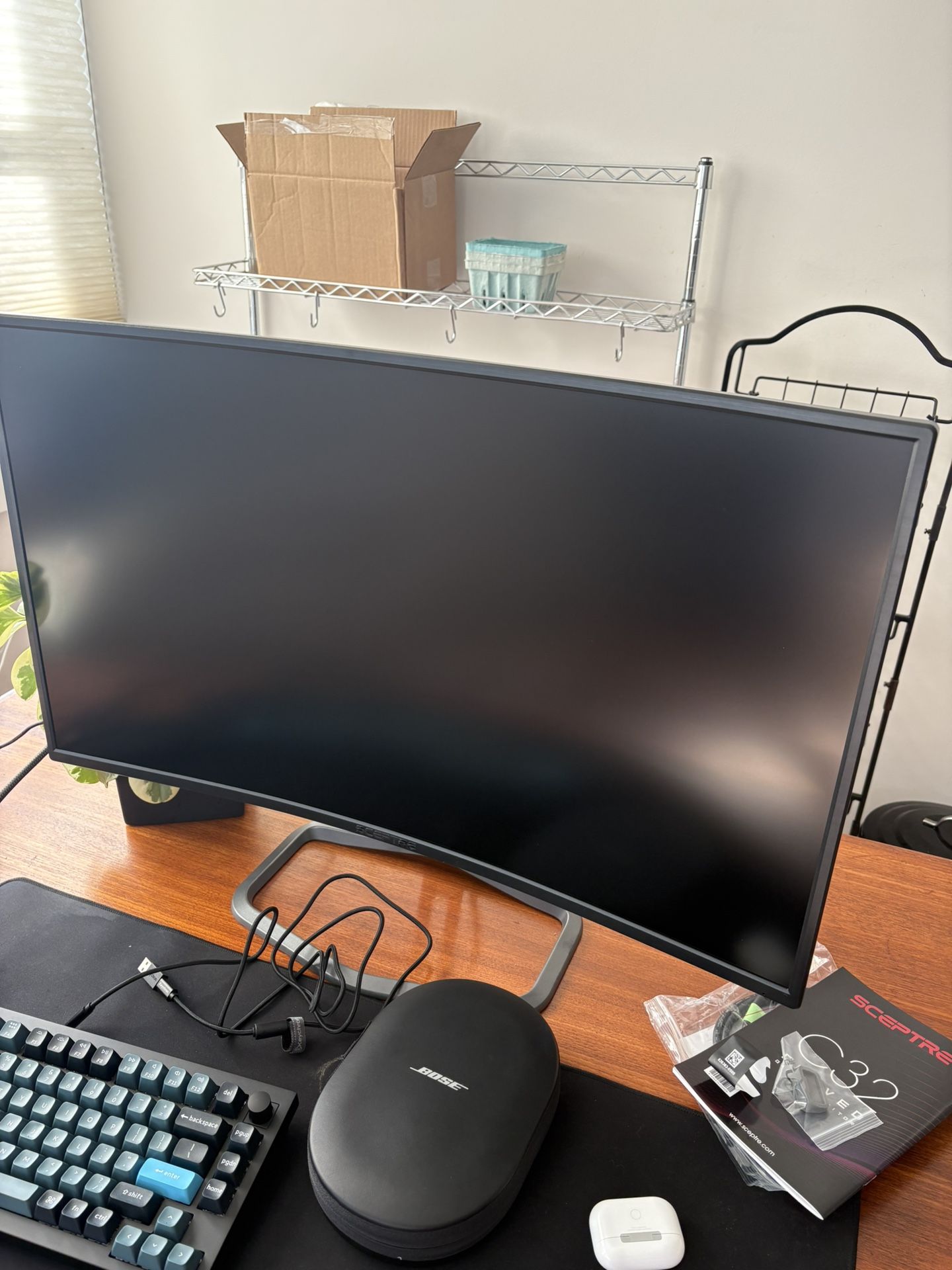 Sceptre 240hz 32inch Curved Monitor - NEW