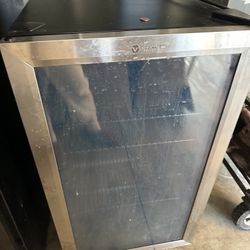 Vremi Mini Fridge