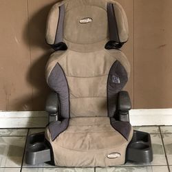 EVENFLO BOOSTER SEAT!!!!!