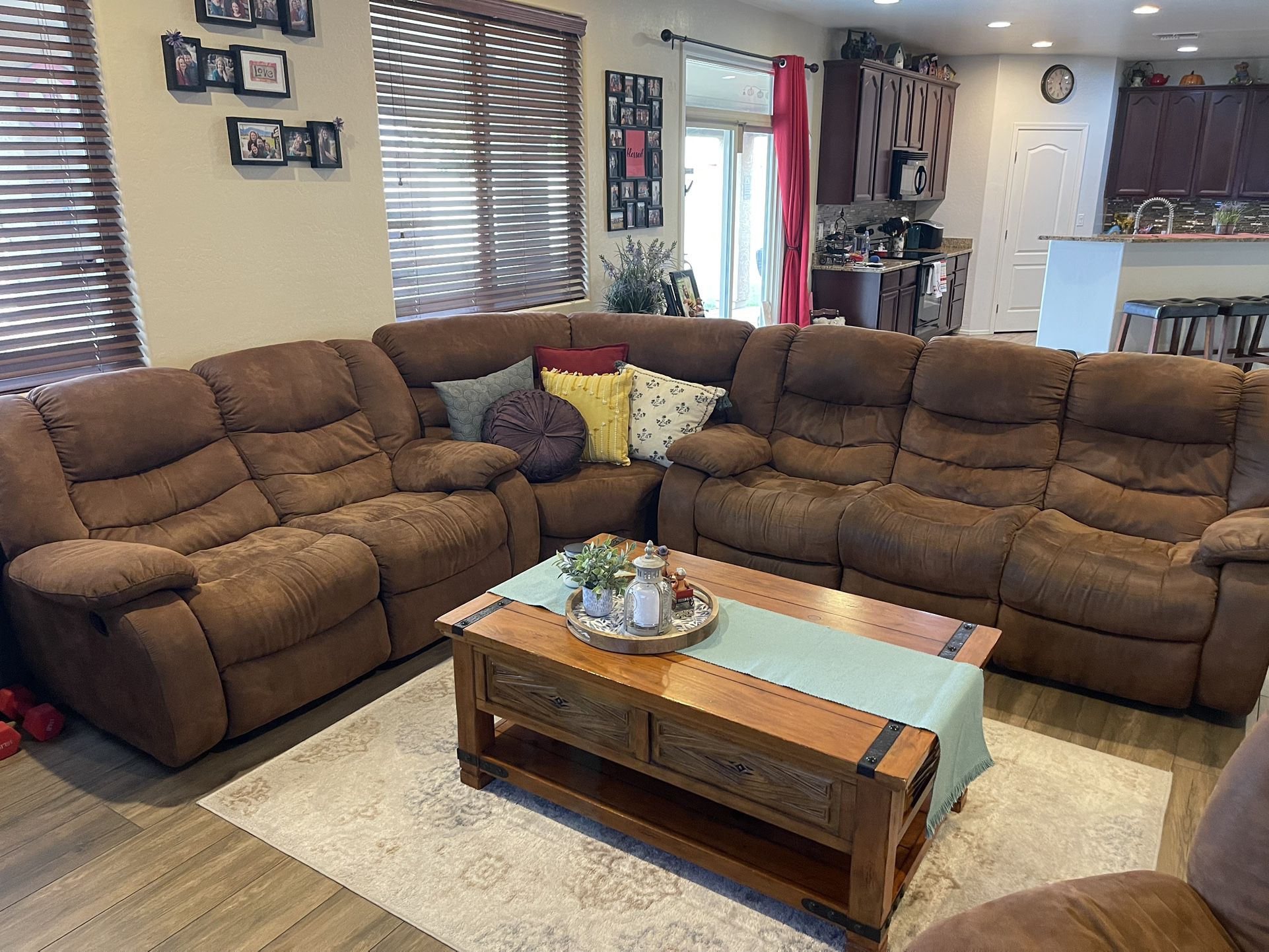 Sectional And Recliner 