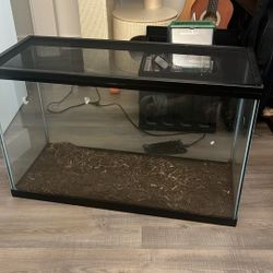 29 Gal Reptile Tank
