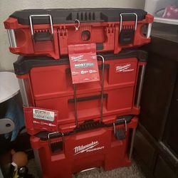 Milwaukee complete Pack Out 