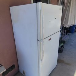 Whirlpool Refrigerator 