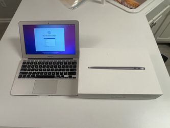 13.3" MacBook Air with Retina Display