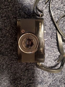 Olympus Trip 35 Camera