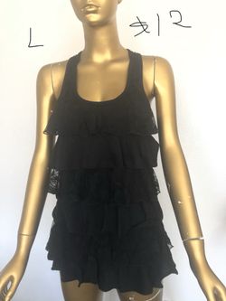 New raffle sleeveless top $12 obo size S, M, L, 3XL