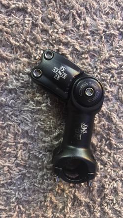 Uno 820 Adjustable Stem,
