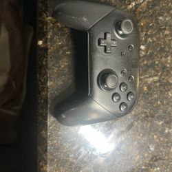 Nintendo switch Pro controller