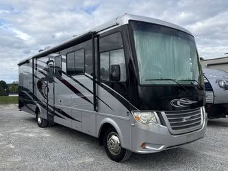 2012 Newmar Bay Star 3305