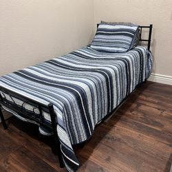 Twin Size Bed 