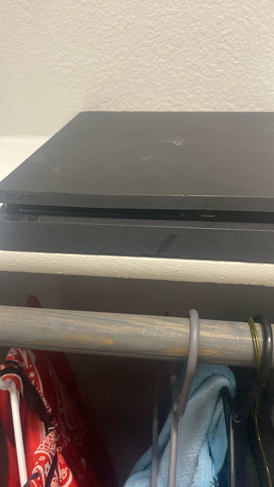 ps4 used just get a controller n cords