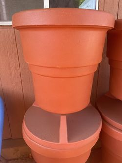 Speaker flower Plant Pot