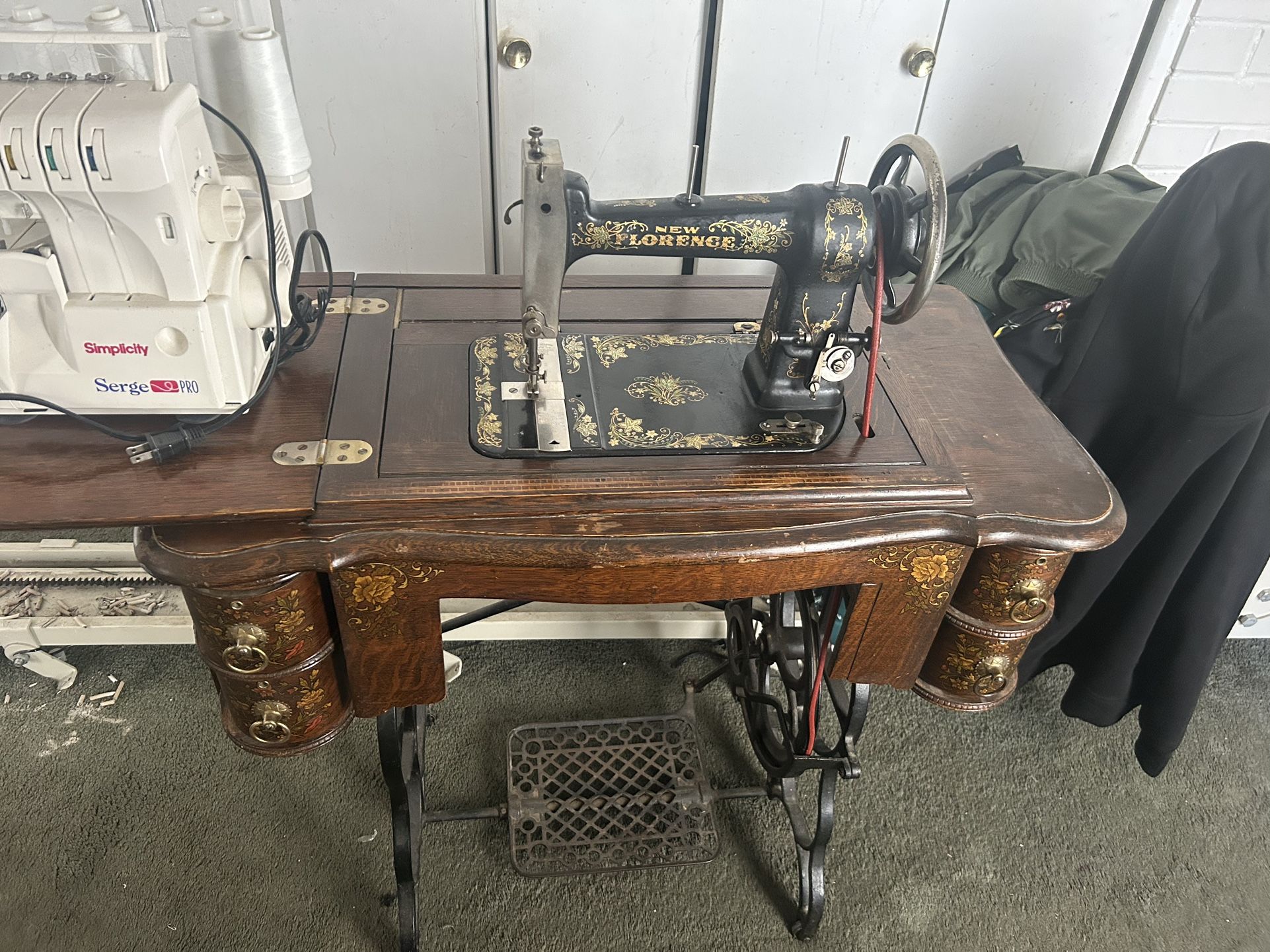 Antique New Florence Sewing Machine And Embroidery Machine