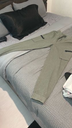Old Navy active fleece joggers