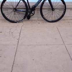 Aventon  cordoba 2018 Fixie Bike