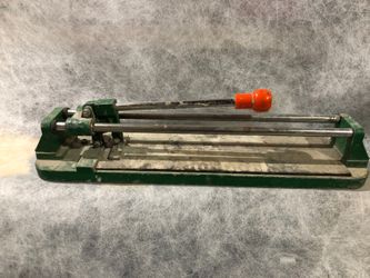 Tile cutter
