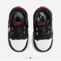 Jordan 1s 4c 