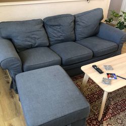 Gray Sectional Or Couch And Ottoman 
