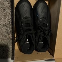 Soccer Cleats Adidas Size 2 Kids 