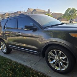 2015 Ford Explorer