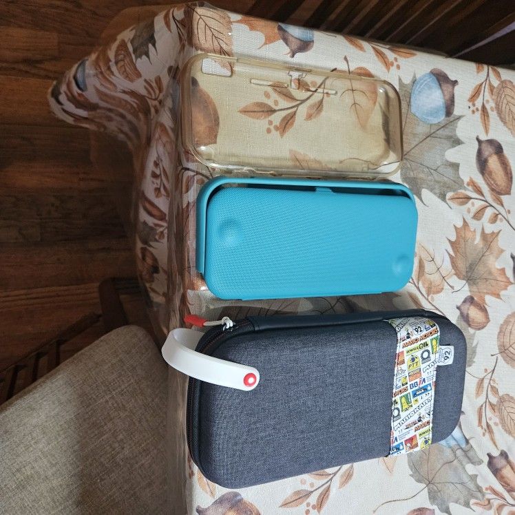Nintendo Switch Cases. Portable And Regular