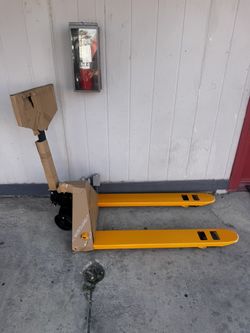 Pallet jack