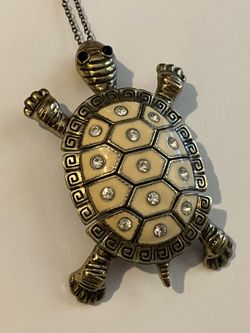 Large Bendable Rhinestone TURTLE Pendant Necklace - Unique Jewelry