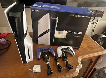 PlayStation 5 Pro 2TB Bundle- Barely used