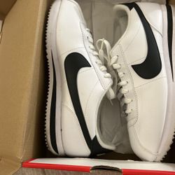 Nike Cortez