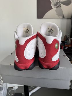 Air Jordan 13 Cherry Size 9.5