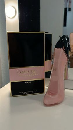 PERFUMES DE MUJER O PARA EL DÍA DEL PADRE