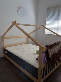 Kids House Floor Bed Frame with Mattress