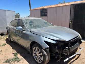 2016 Infiniti Q50