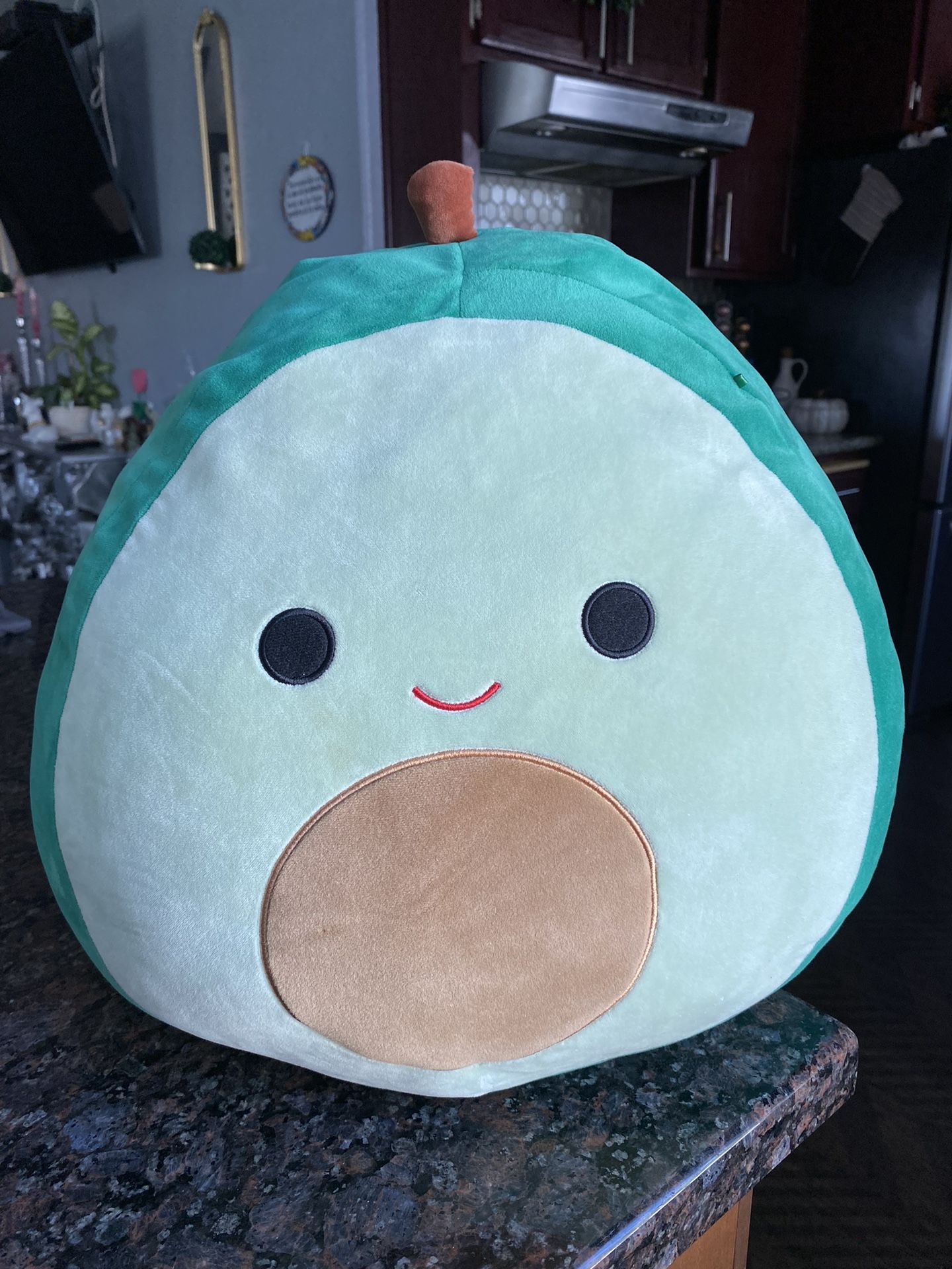 AUSTIN THE AVOCADO SQUISHMALLOW 16” NO BIO TAG