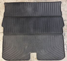 2019-2022 Honda Pilot Folding Cargo Tray
