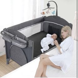 5 In 1 Baby Bassinet Bedside Sleeper Baby Crib Pack and Play with Bassinet and Changing Table, Portable Travel Baby Playpen with Bassinet Toys & Music