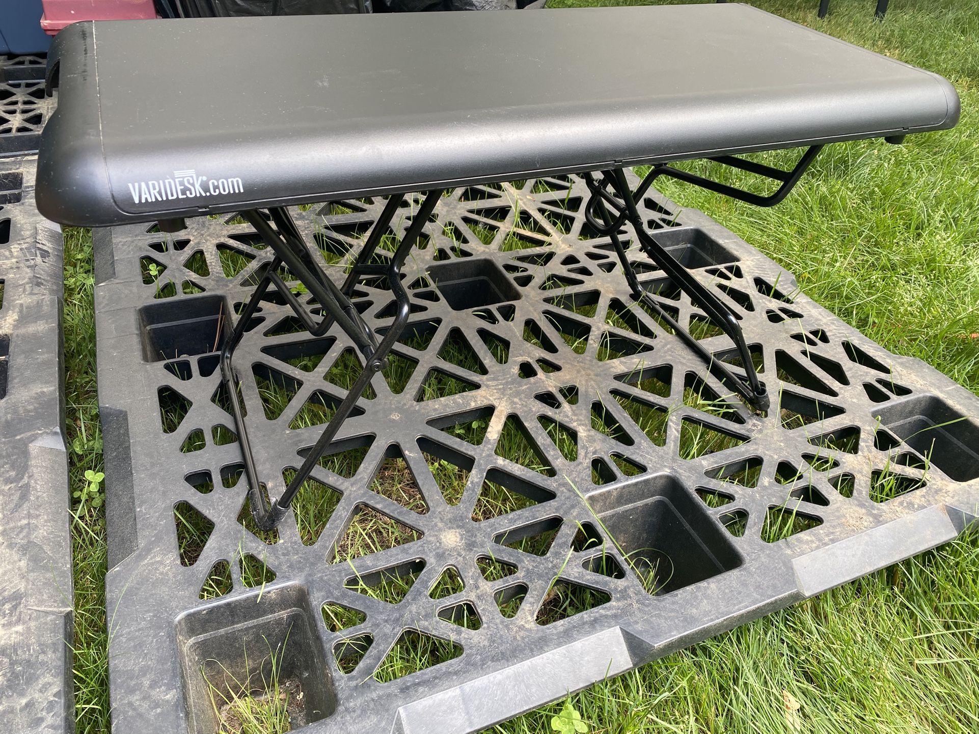 Varidesk Standing Desk Converter