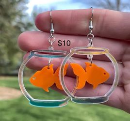 Cute One Of A Kind Gold Fish earrings 