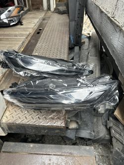 Chevrolet Blazer 2023-2025 Upper Headlights