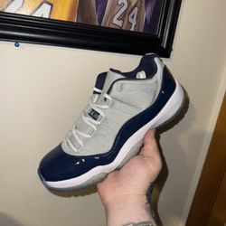 Jordan Retro 11 Low Georgetown 