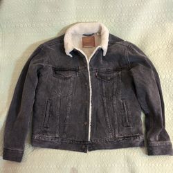 Levi's  Original Premium Trucker Denim Jacket Sherpa Lined Brand New