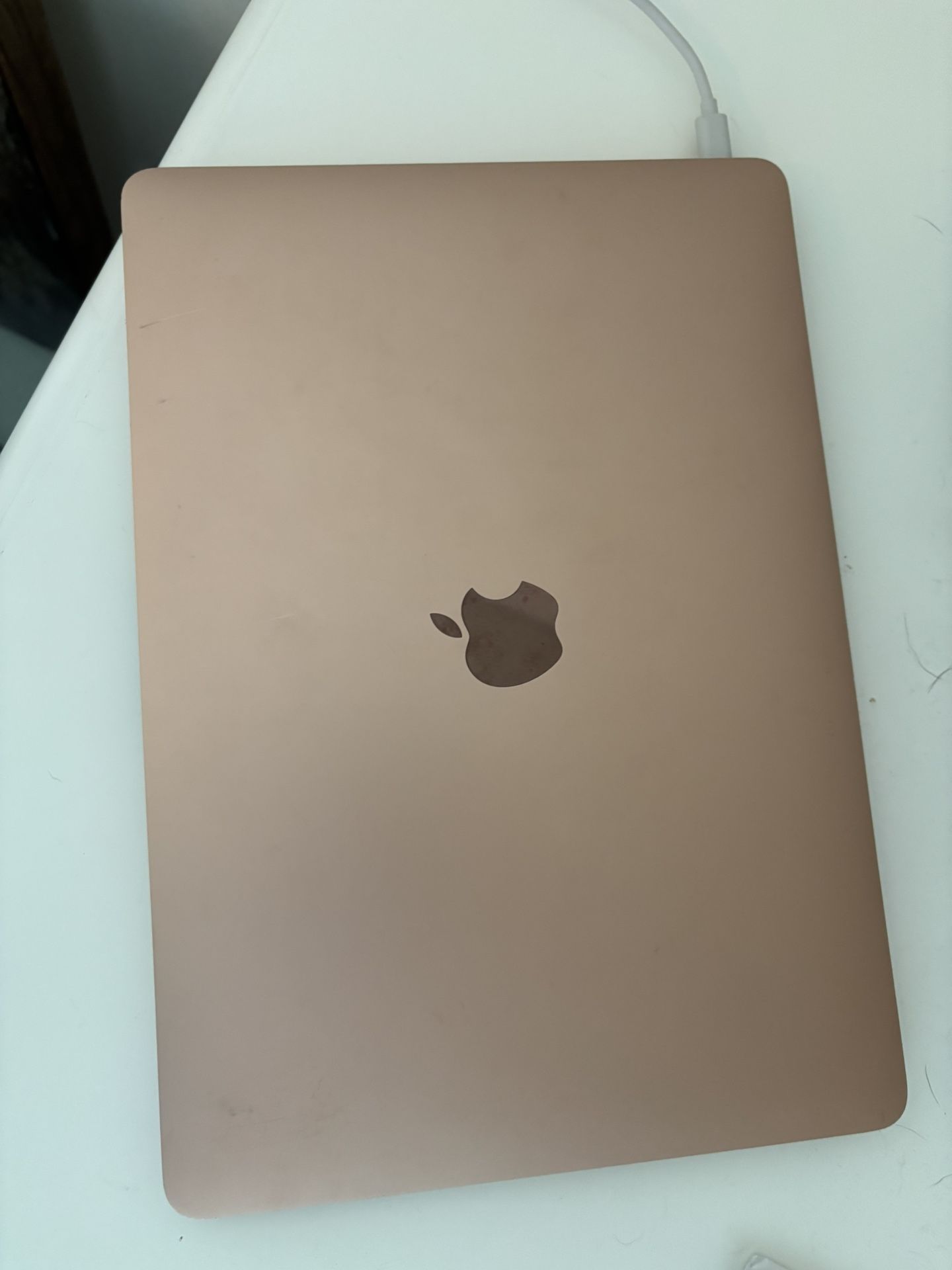 MacBook Air - See Description