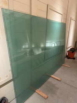 FREE – Large Architectural Glass Panels