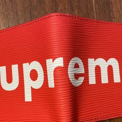 Louis Vuitton Supreme Wallet 